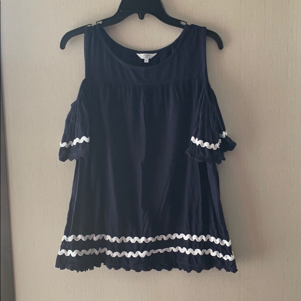 Navy blue top